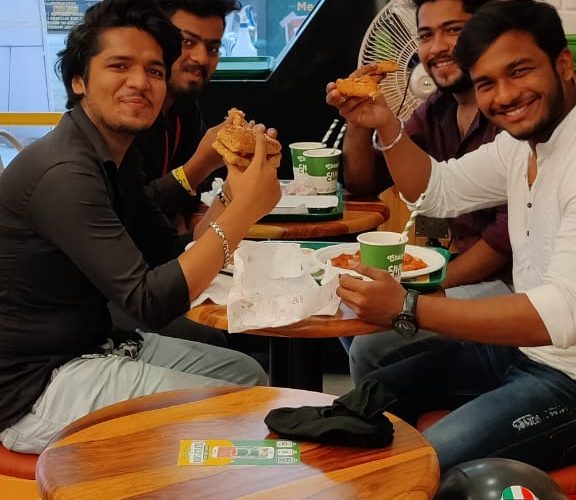 CHAAYOS SUCCESFULLY OPENS ITS CHURCHGATE OUTLET.
