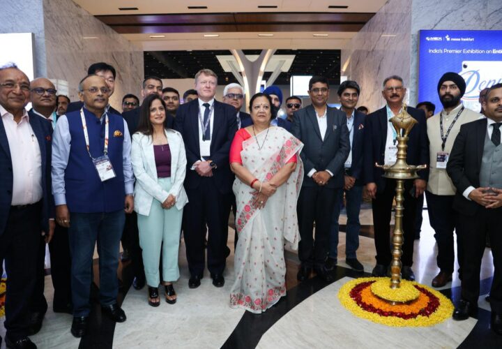 Union Minister of Textiles & Railways Smt Darshana Jardosh  inaugurates Gartex Texprocess India’s Launch Edition in Mumbai