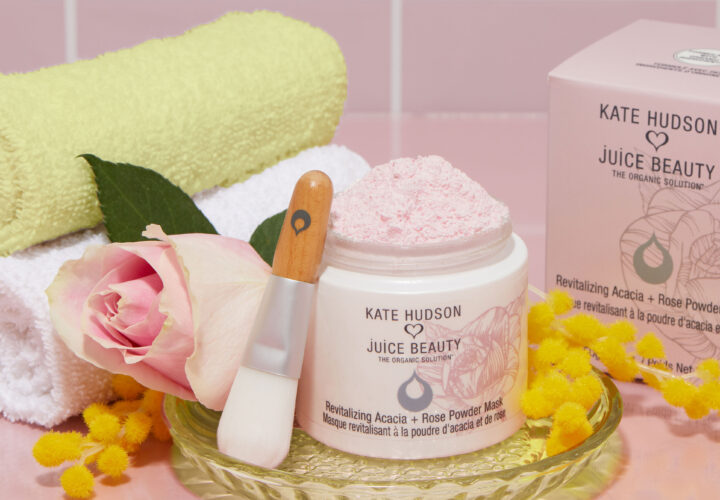 KATE HUDSON AND JUICE BEAUTY LAUNCHES NEW FACEMASK IN INDIA