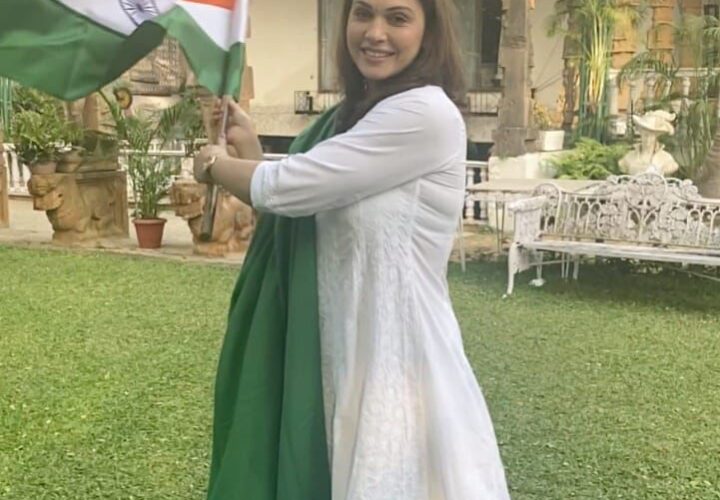 Isha Koppikar Expresses Her Opinion on Patriotism This Independence Day” 