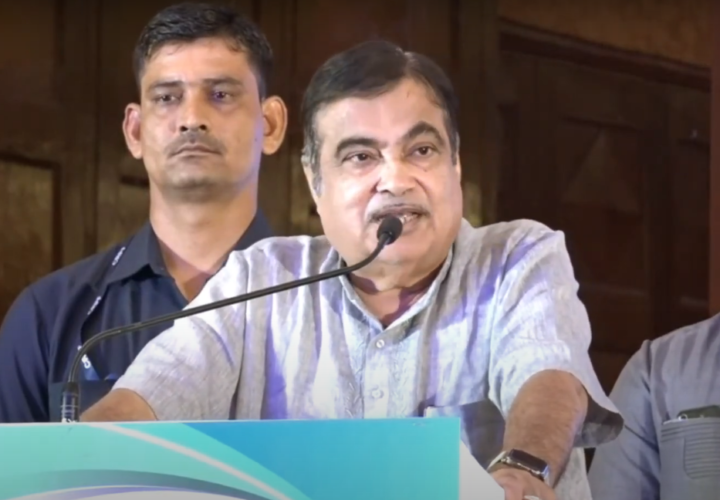 Union Minister Nitin Gadkari emphasizes on reduction of sugar production and diversify agriculture towards energy and power sectors