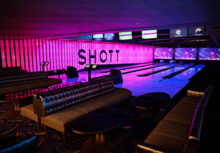 Leave no pin standing at Shott’s Amateur’s Bowling Tournament and Games Night on the 2nd, 3rd, and 4th of December and stand a chance to win prizes like iPad, Airpods, and more!