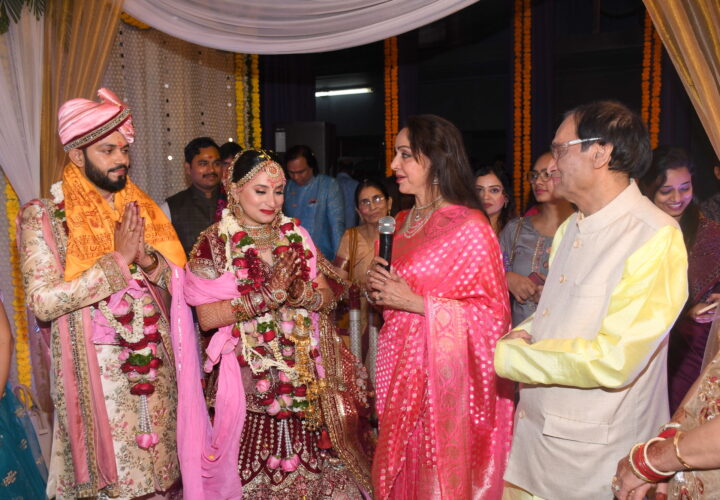 WEDDING WOWS!  The star-studded wedding reception of Akanksha Agrawal, daughter of Kavi Narayan Agrawal Das Ji and Shobit Gupta