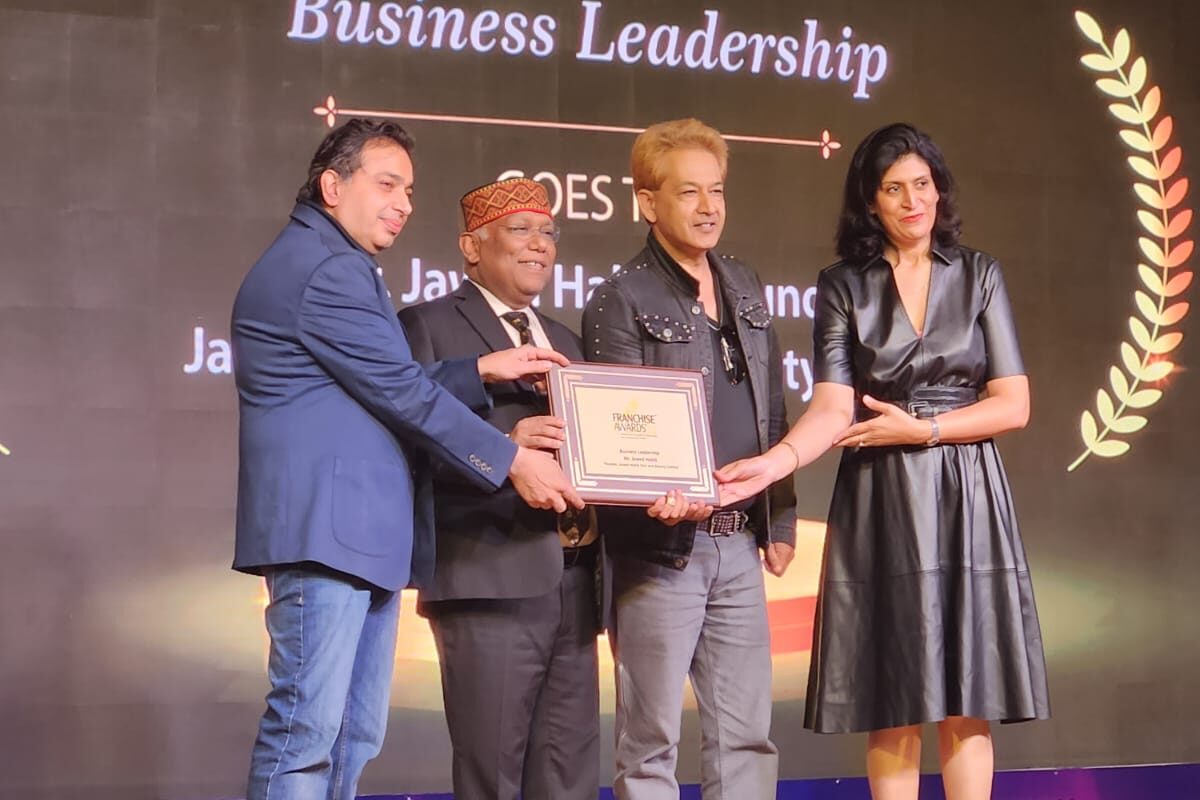 Jawed Habib Hair & Beauty Ltd. Shines with Business Leadership Award 2023 for Founder Mr. Jawed Habib