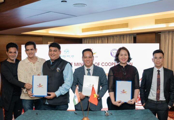 Omung Kumar, Rahhat Kazmi & Captain Rahul Bali announce first ever India Vietnam Film. MOU inked with Government of Vietnam