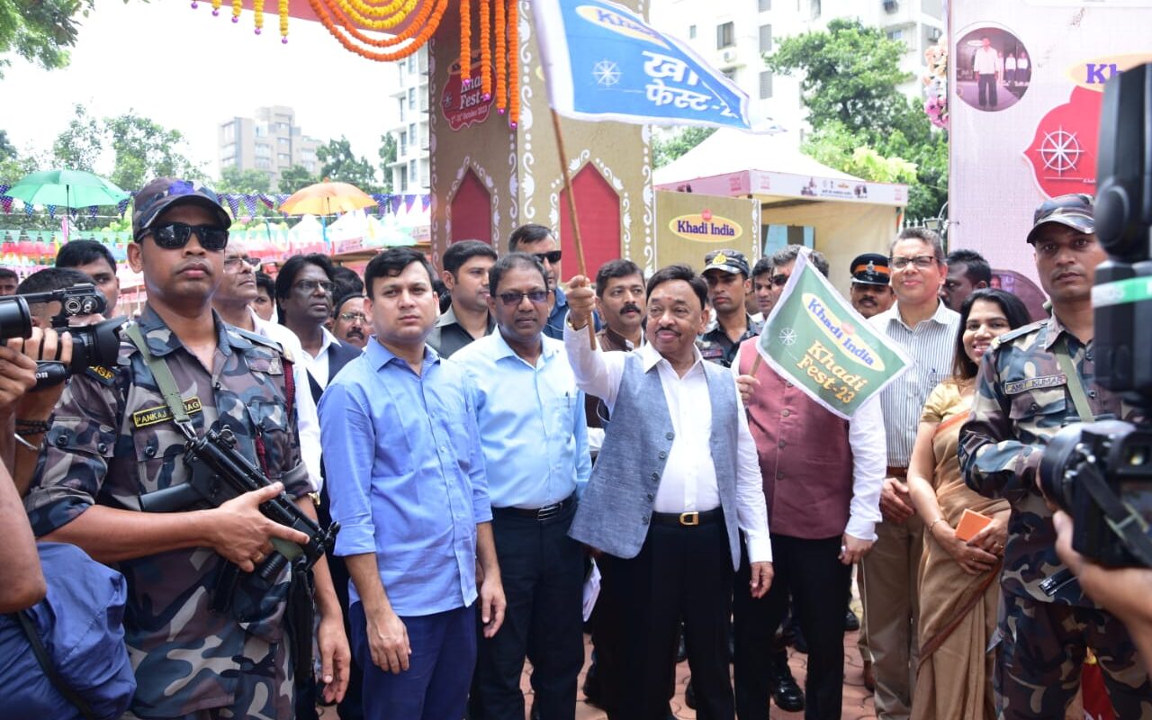 Union Minister Narayan Rane Inaugurates ‘Khadi Mahotsav’, Emphasizes Employment Generation in Rural Areas