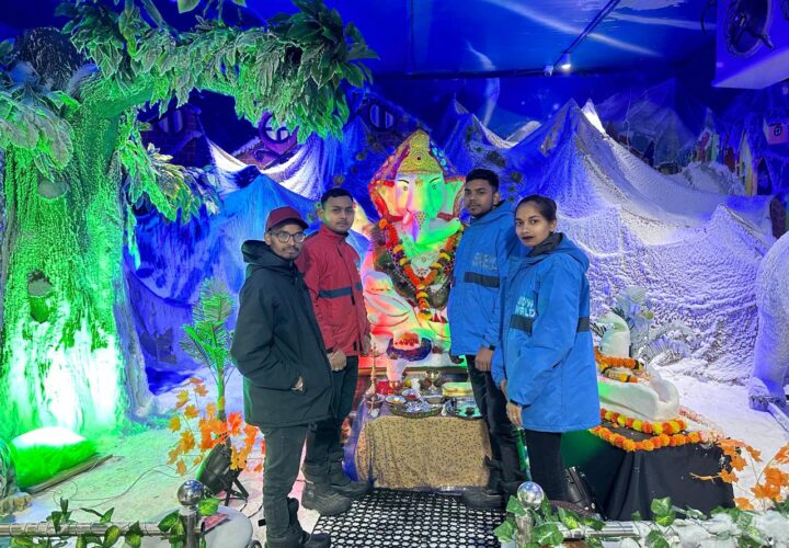 Snow Idol of Lord Ganesha Remains Centre of Attraction at Snow World, Phoenix Market City, Kurla